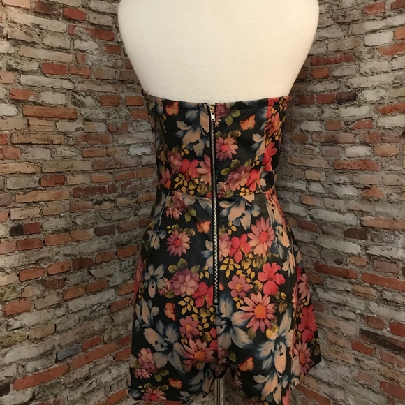 FAUX LEATHER STRAPLESS ROMPER - Picture 2 of 5